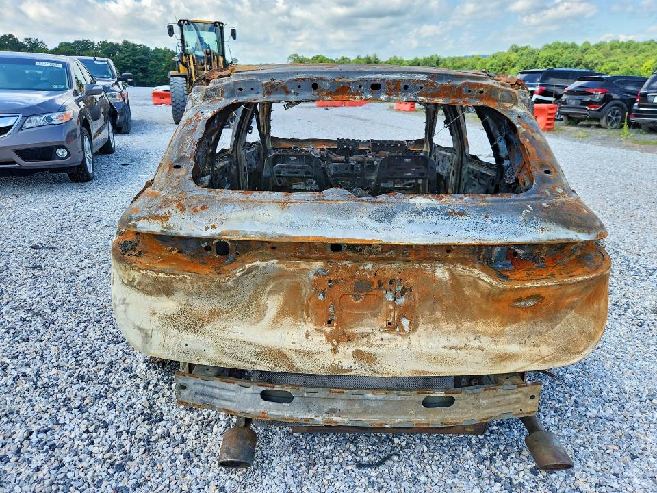 Photo 6 from auction – 2020 LINCOLN CORSAIR with VIN 5LMCJ1D97LUL03419