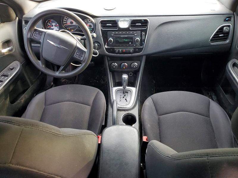 Zdjęcie 8 z aukcji – 2014 CHRYSLER 200 z VIN 1C3CCBAG7EN103698