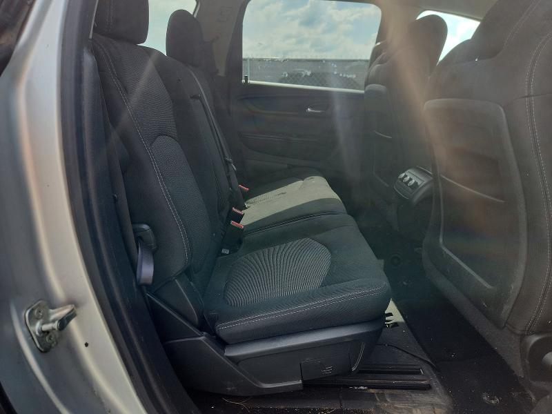 Photo 11 from auction – 2015 CHEVROLET TRAVERSE with VIN 1GNKRGKD8FJ102194