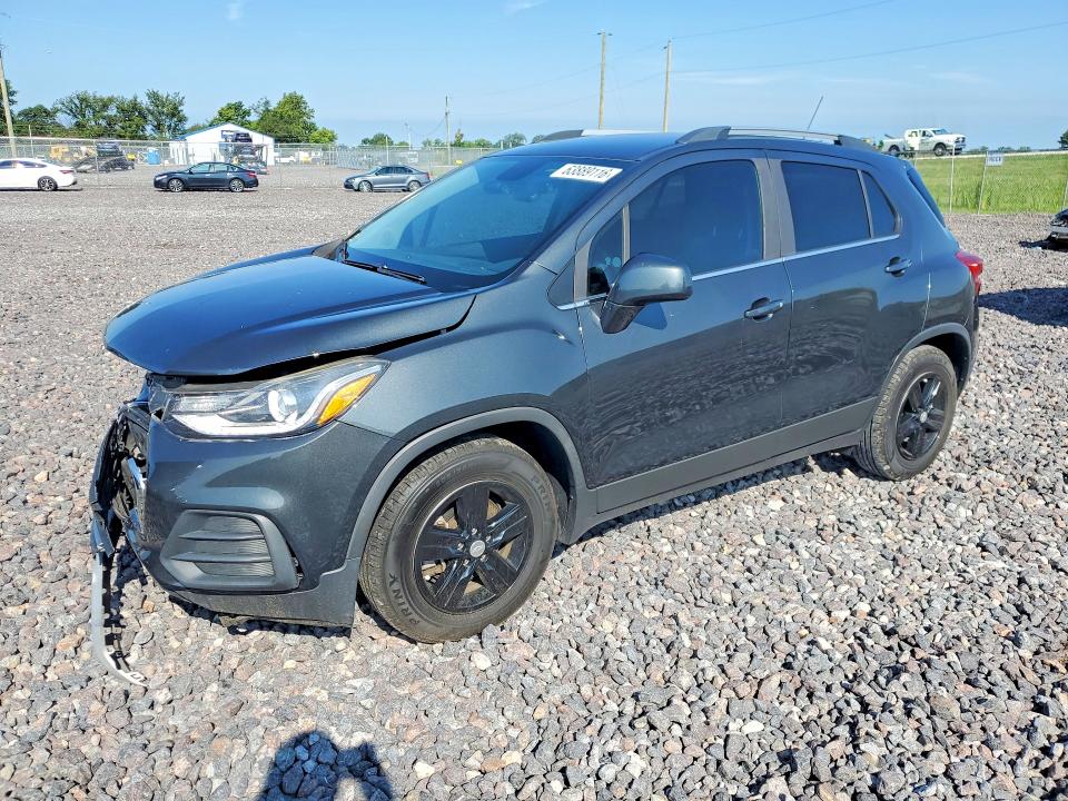 CHEVROLET TRAX 2018 with VIN 3GNCJLSB0JL318285 - Photo from auction