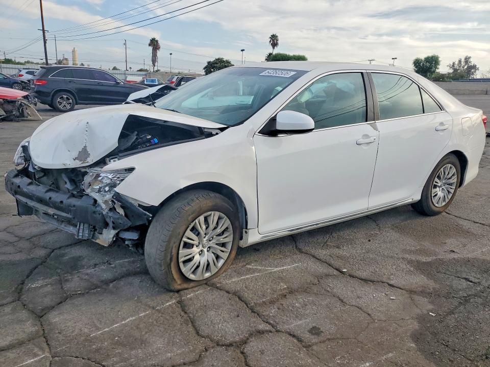 2014 TOYOTA CAMRY - Търг №64360506