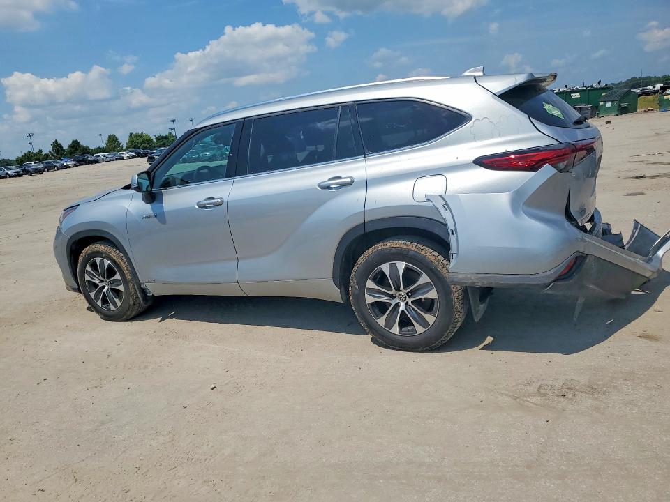 Zdjęcie 2 z aukcji – 2021 TOYOTA HIGHLANDER z VIN 5TDGBRCH2MS517012