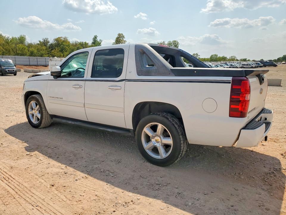 Photo 2 from auction – 2008 CHEVROLET AVALANCHE with VIN 3GNEC12038G226032