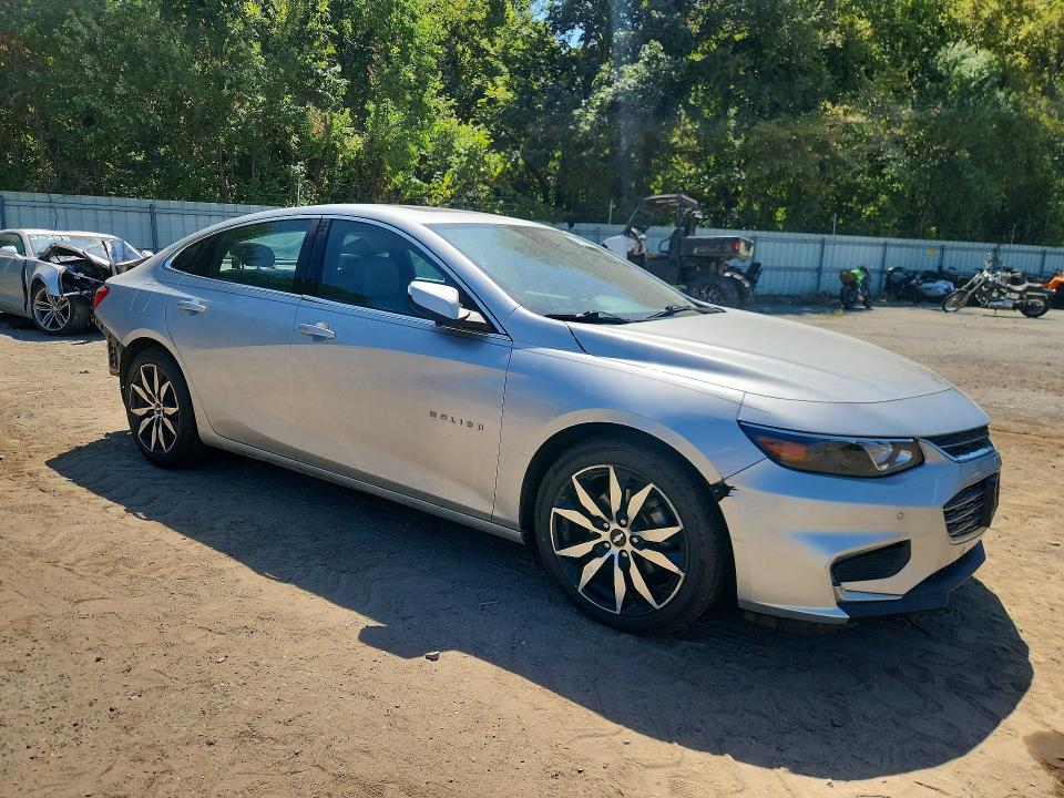 Photo 4 from auction – 2016 CHEVROLET MALIBU with VIN 1G1ZE5ST2GF199307