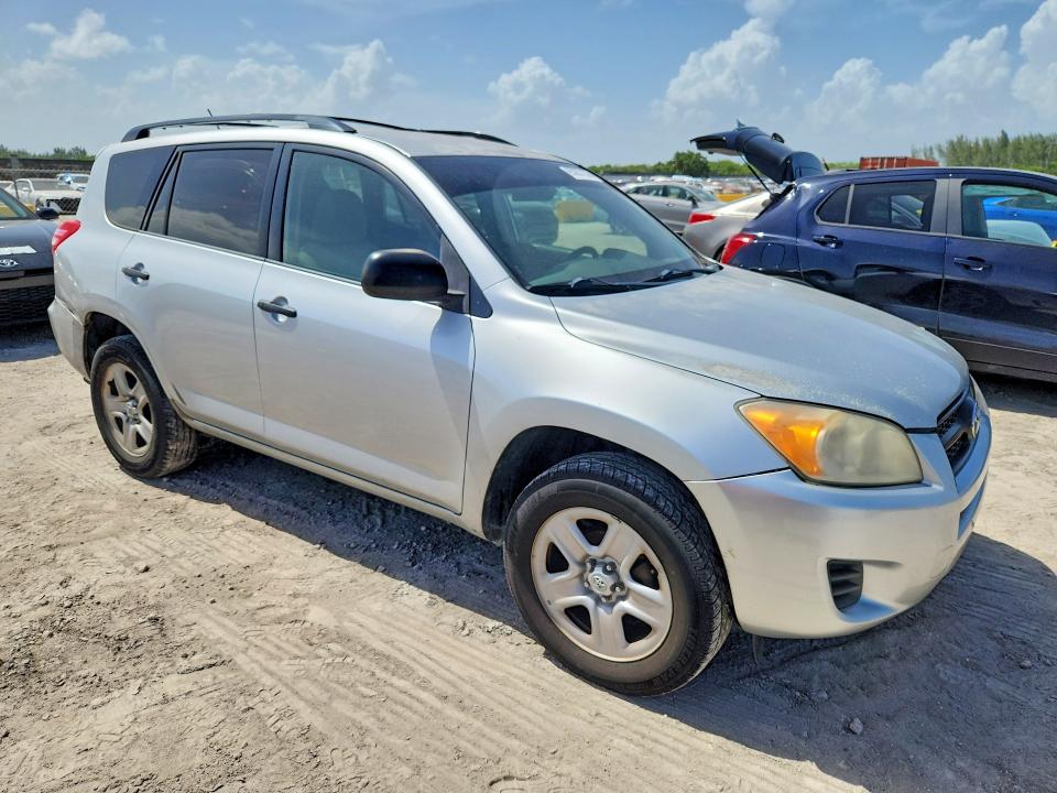 Photo 4 from auction – 2011 TOYOTA RAV4 with VIN 2T3ZF4DV6BW085945