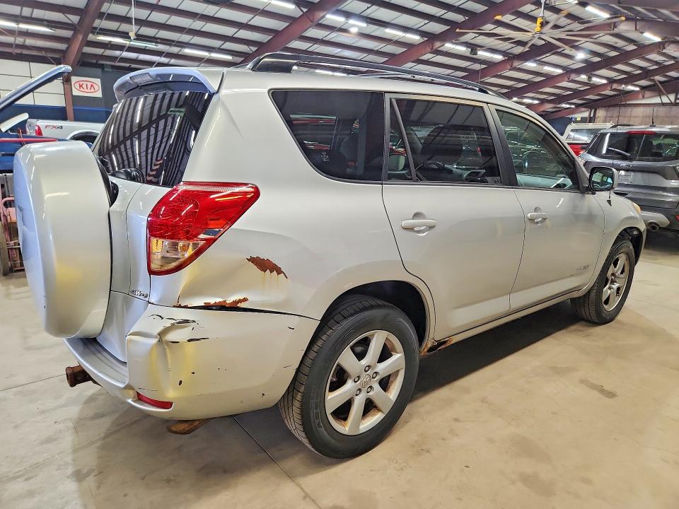 Photo 3 from auction – 2008 TOYOTA RAV4 with VIN JTMBK31VX85071266