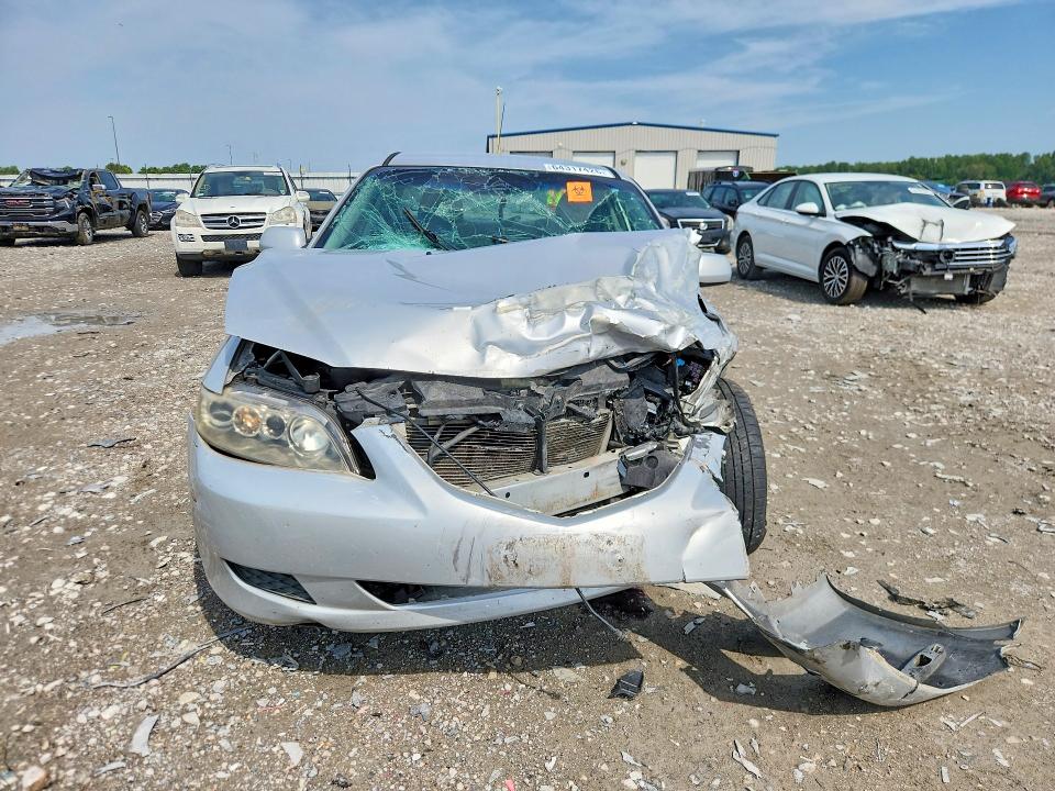 Photo 5 from auction – 2004 MAZDA 6 with VIN 1YVFP80C245N35364
