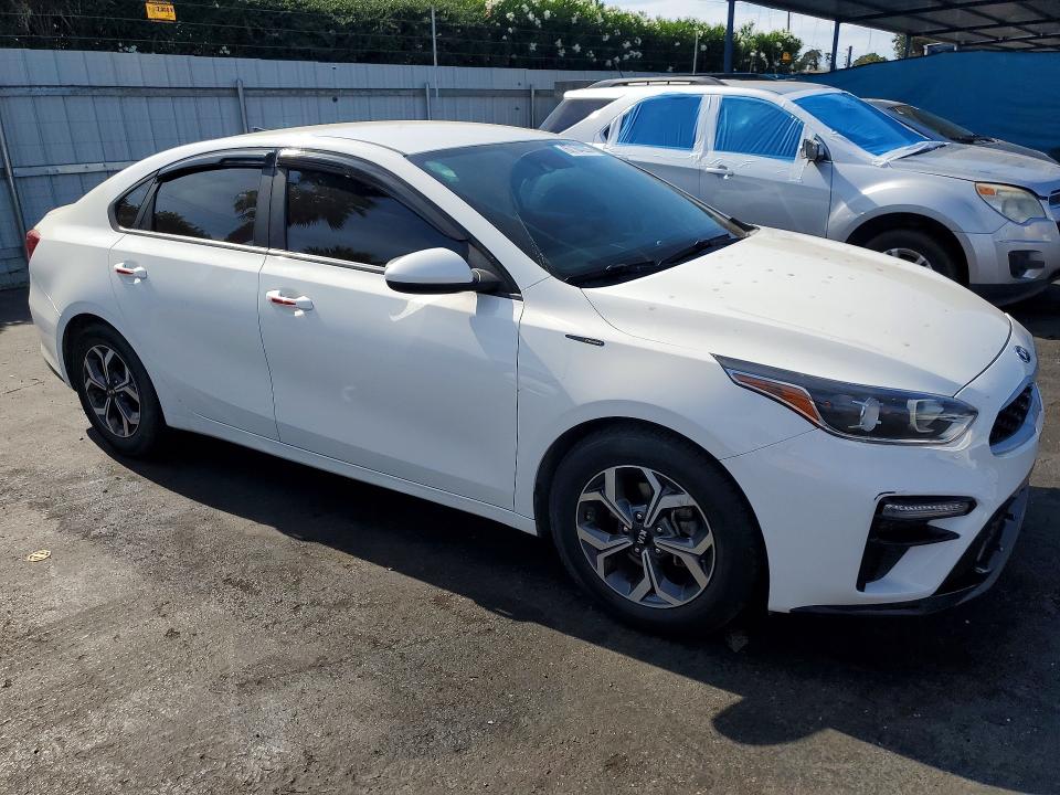 Photo 4 from auction – 2019 KIA FORTE with VIN 3KPF24AD9KE071026