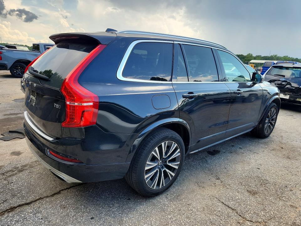 Photo 3 from auction – 2021 VOLVO XC90 with VIN YV4102PK2M1770267