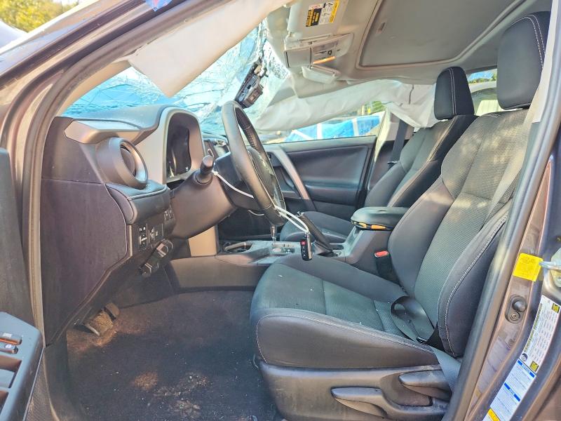Photo 7 from auction – 2018 TOYOTA RAV4 with VIN 2T3RFREV8JW722277