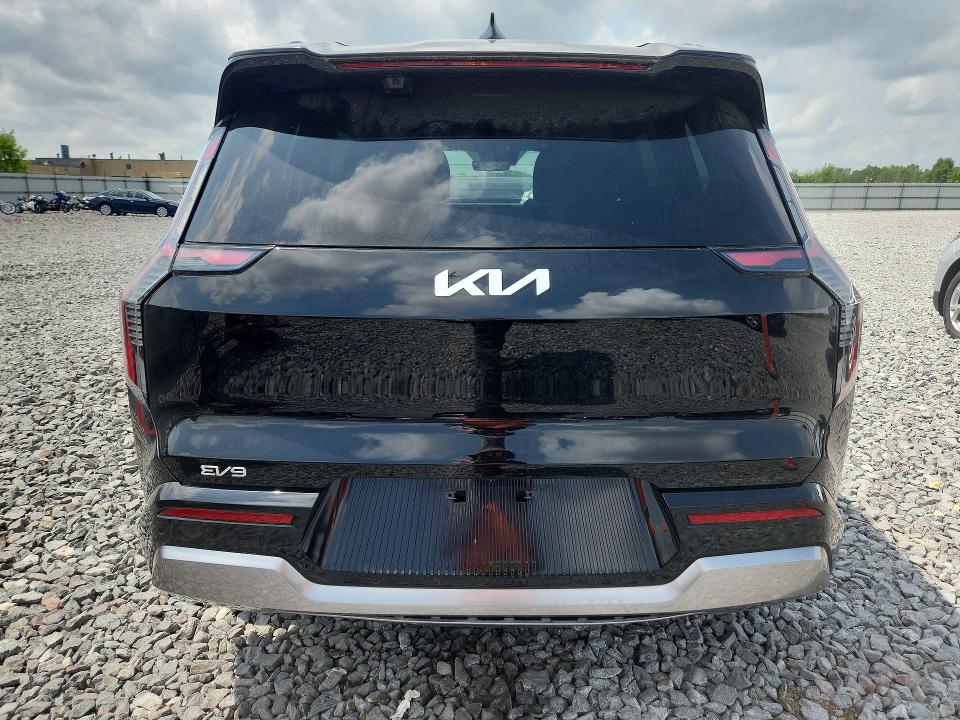Photo 6 from auction – 2024 KIA EV9 with VIN KNDADFS58R6035626