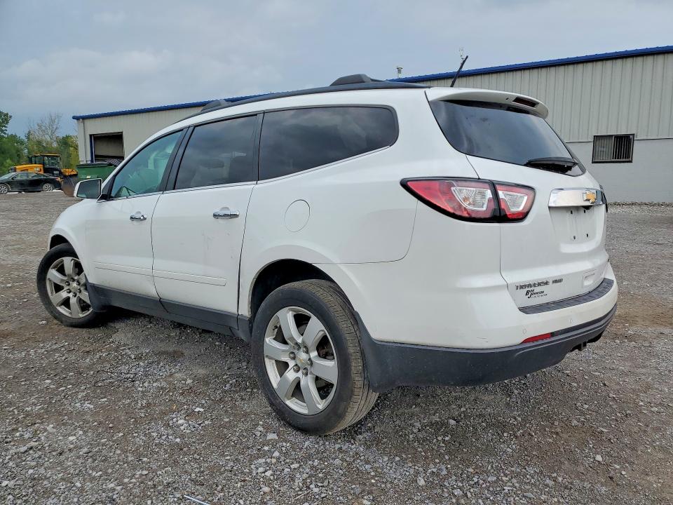 Photo 2 from auction – 2017 CHEVROLET TRAVERSE with VIN 1GNKVGKD5HJ346240