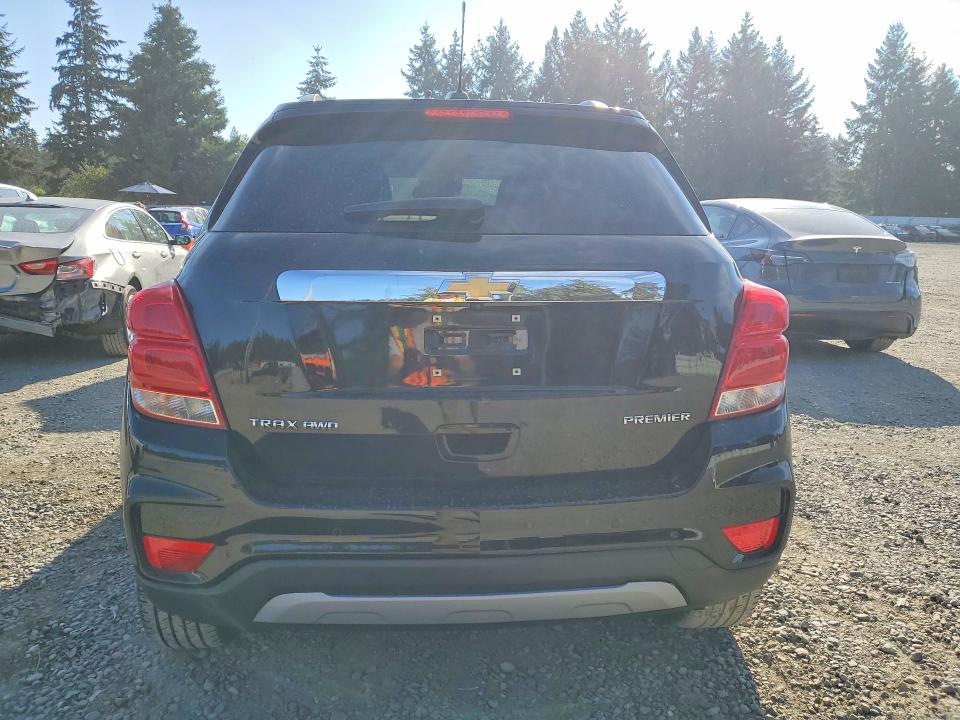 Photo 6 from auction – 2019 CHEVROLET TRAX with VIN 3GNCJRSB9KL268166