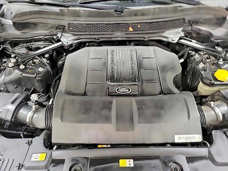 Photo 7 from auction – 2017 LAND ROVER RANGE ROVER with VIN SALGS2FE4HA327071