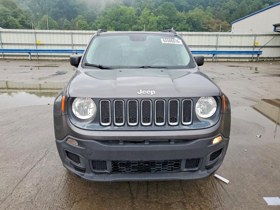 Photo 5 from auction – 2016 JEEP RENEGADE with VIN ZACCJBAT5GPD90676