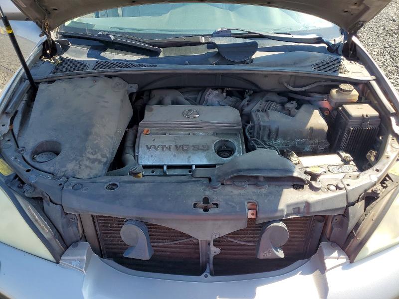 Photo 12 from auction – 2005 LEXUS RX with VIN JTJHA31U350087514