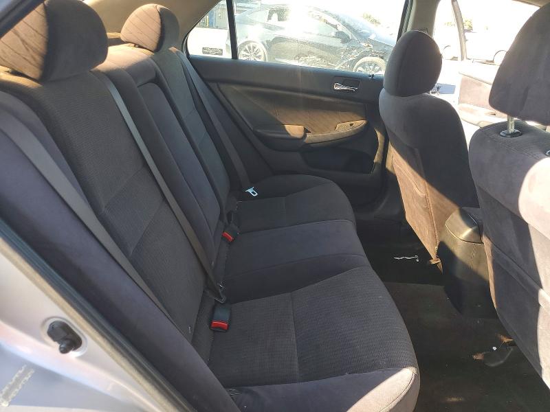 Photo 10 from auction – 2003 HONDA ACCORD with VIN JHMCM56323C045667