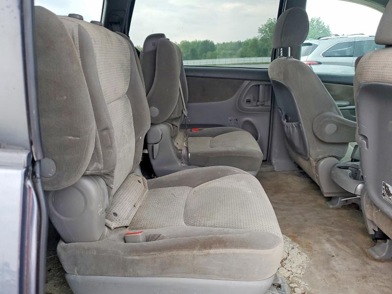 Photo 11 from auction – 2008 TOYOTA SIENNA with VIN 5TDZK23C28S188211