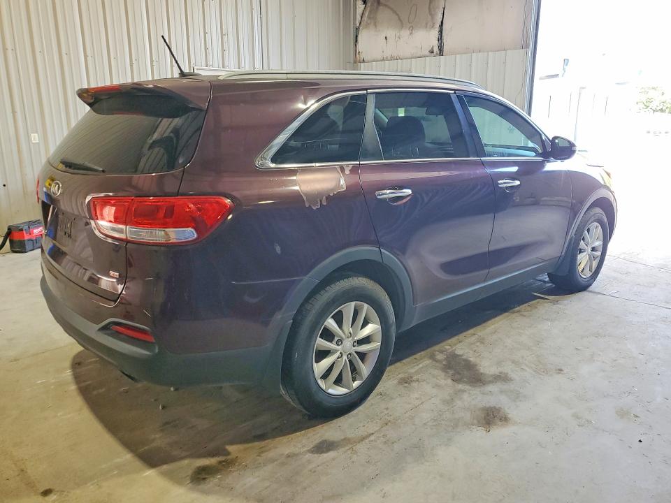Photo 3 from auction – 2017 KIA SORENTO with VIN 5XYPG4A31HG192822