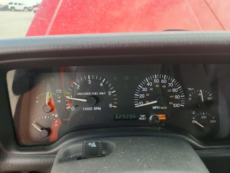 Photo 9 from auction – 1998 JEEP CHEROKEE with VIN 1J4FJ68S5WL119745