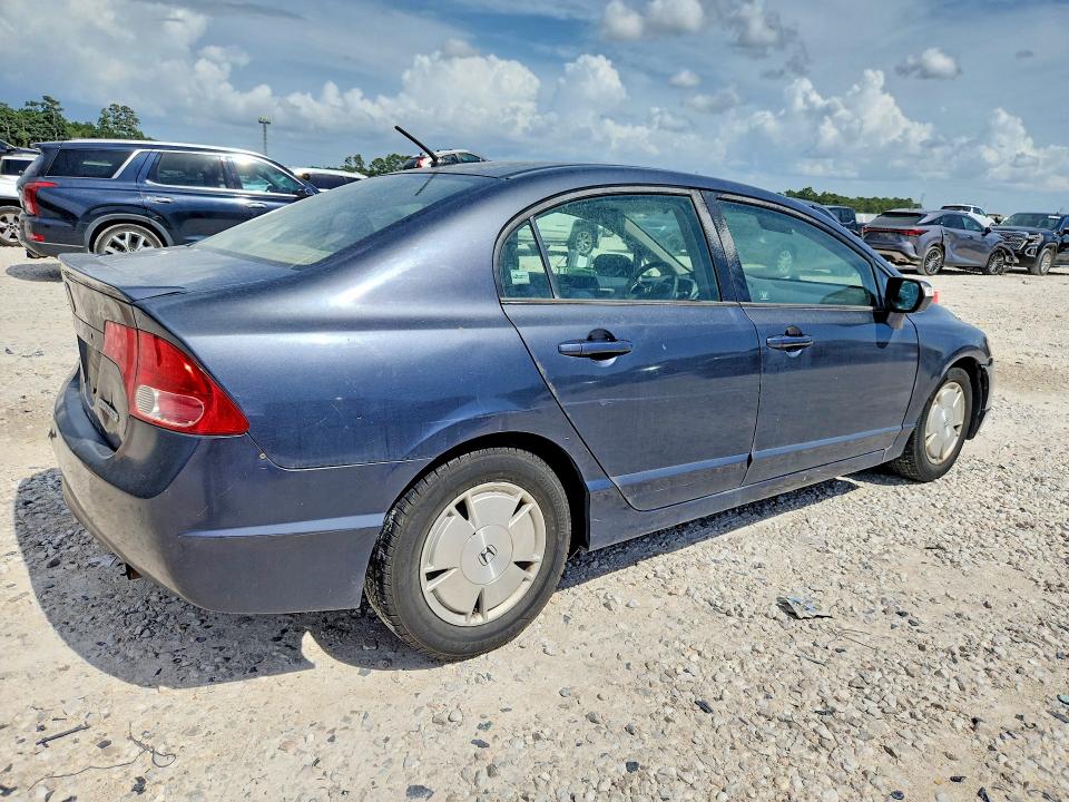 Снимка 3 от търг – 2006 HONDA CIVIC с VIN JHMFA362X6S011309