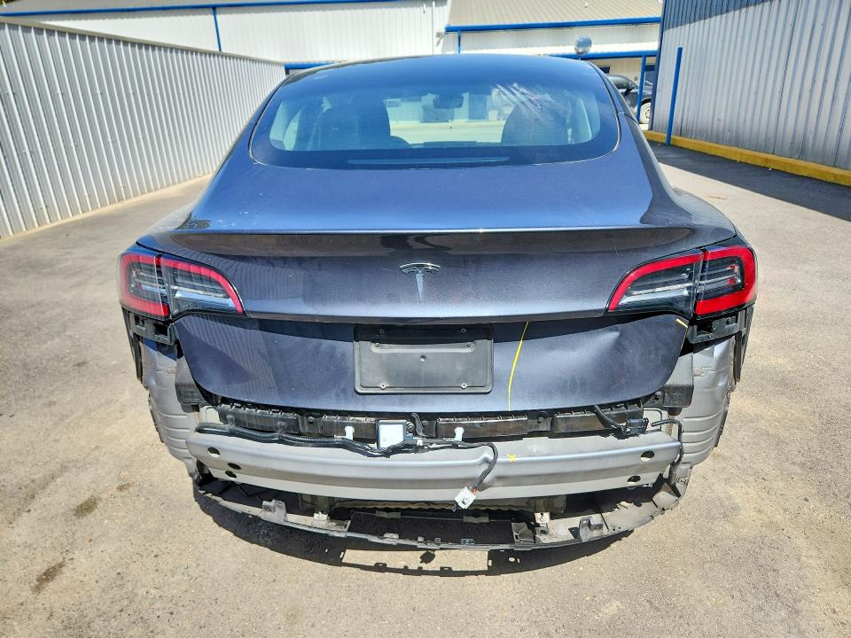 Photo 6 from auction – 2022 TESLA MODEL 3 with VIN 5YJ3E1EA5NF286426