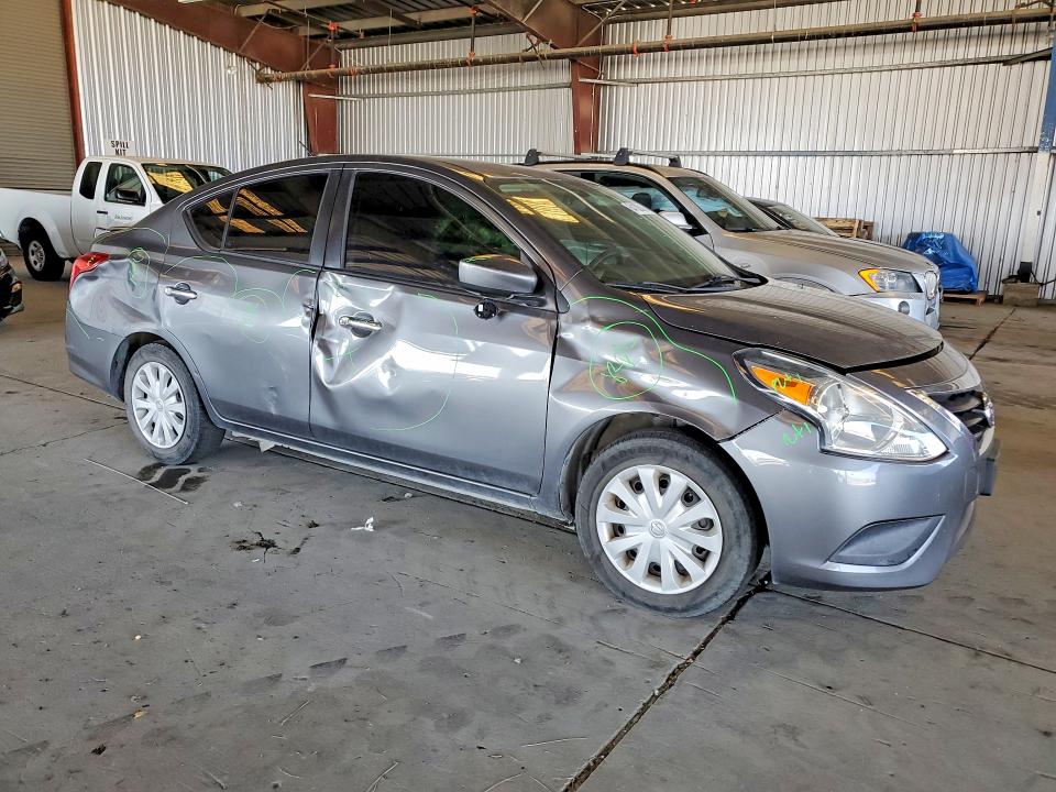 Photo 4 from auction – 2018 NISSAN VERSA with VIN 3N1CN7AP3JL852871
