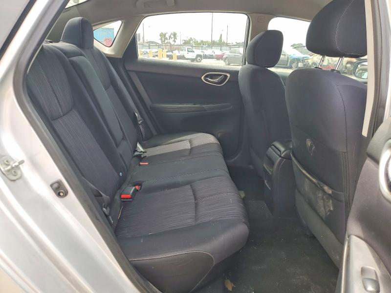 Photo 10 from auction – 2017 NISSAN SENTRA with VIN 3N1AB7AP1HL636365