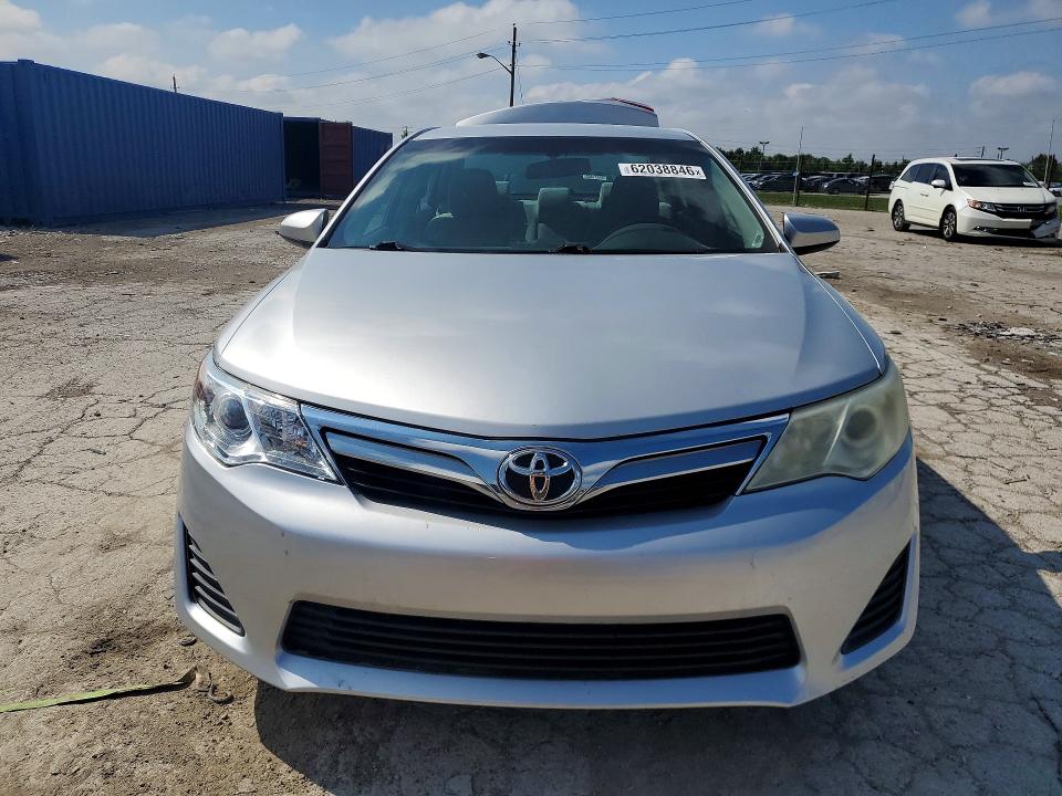 Photo 5 from auction – 2013 TOYOTA CAMRY with VIN 4T4BF1FK7DR327324