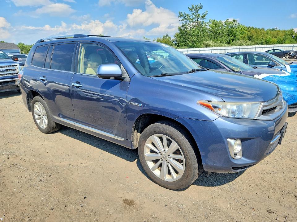 Photo 4 from auction – 2013 TOYOTA HIGHLANDER with VIN JTEDC3EH8D2013108