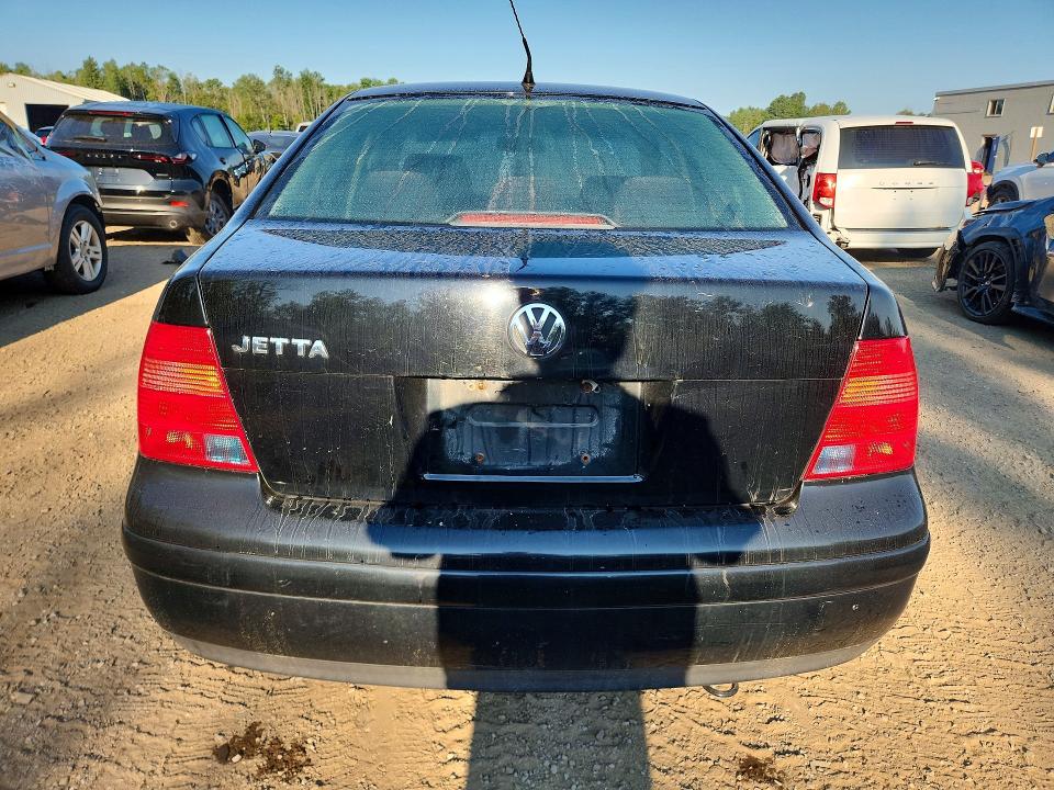 Photo 6 from auction – 2001 VOLKSWAGEN JETTA with VIN 3VWSS29M51M024021