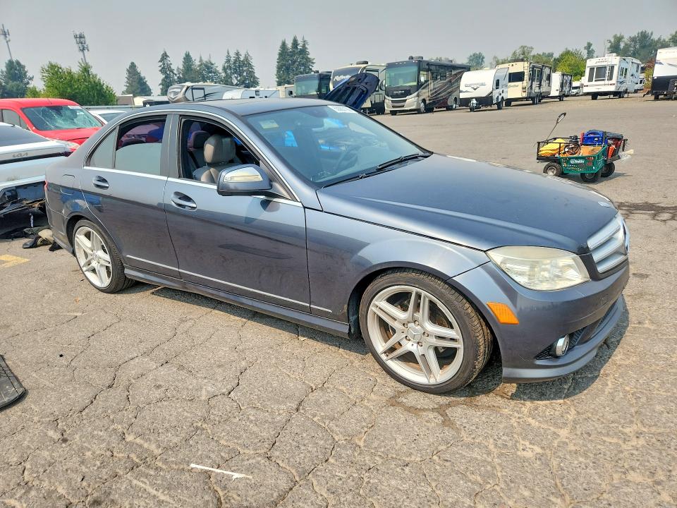 Photo 4 from auction – 2008 MERCEDES-BENZ C with VIN WDDGF54X98F173967