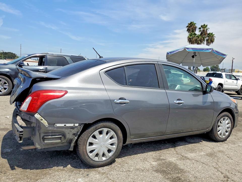 Photo 3 from auction – 2019 NISSAN VERSA with VIN 3N1CN7APXKL876828