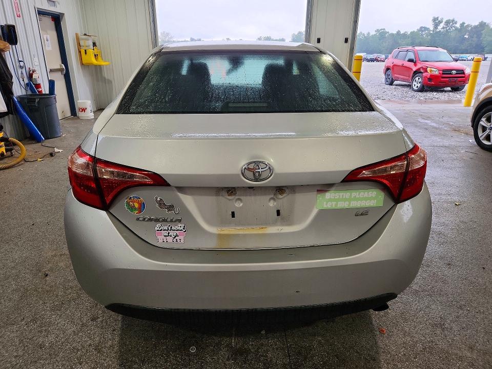 Photo 6 from auction – 2018 TOYOTA COROLLA with VIN 2T1BURHE6JC055531