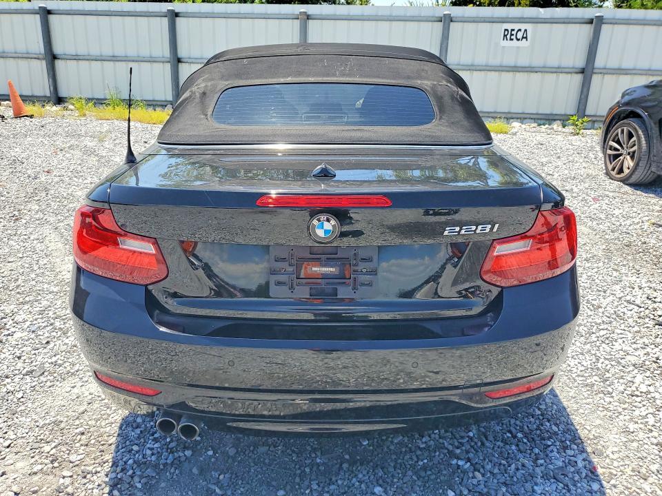 Photo 6 from auction – 2015 BMW 228 with VIN WBA1K5C58FV242787