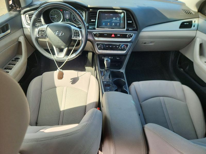 Photo 8 from auction – 2018 HYUNDAI SONATA with VIN 5NPE34AF8JH658290