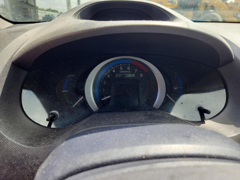 Photo 9 from auction – 2010 HONDA INSIGHT with VIN JHMZE2H51AS022131