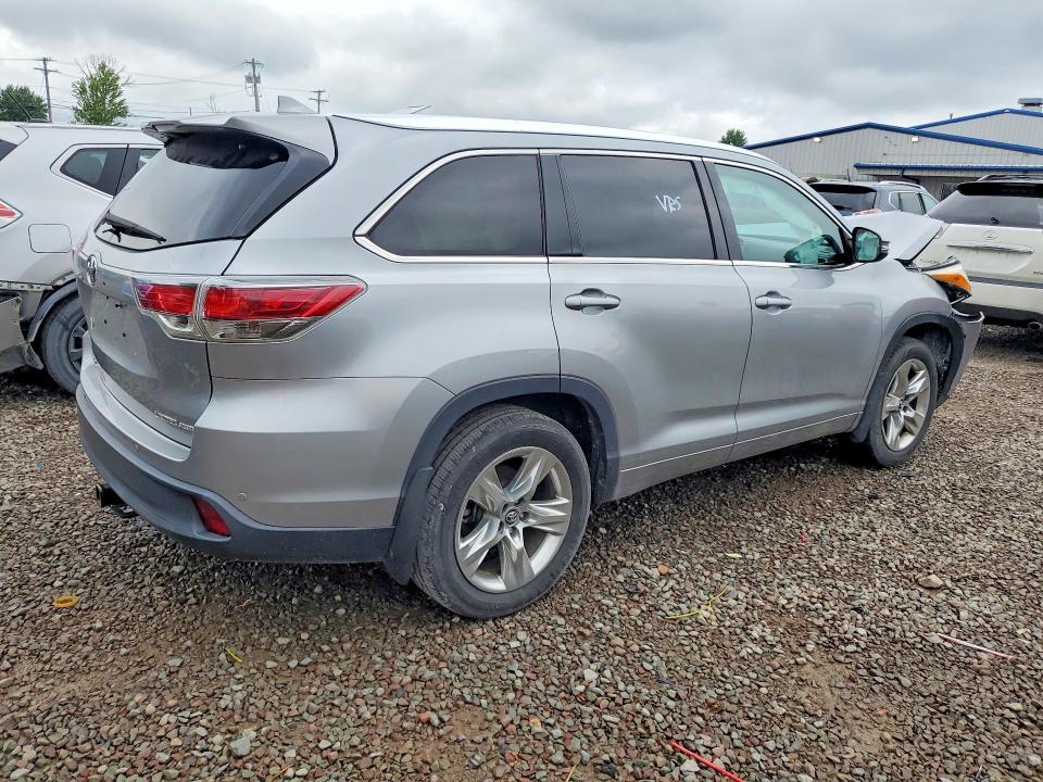 صورة رقم 3 من المزاد - 2016 TOYOTA HIGHLANDER مع VIN 5TDDKRFH9GS311799