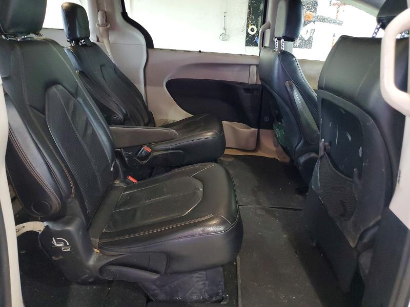 Photo 10 from auction – 2019 CHRYSLER PACIFICA with VIN 2C4RC1BG8KR539733