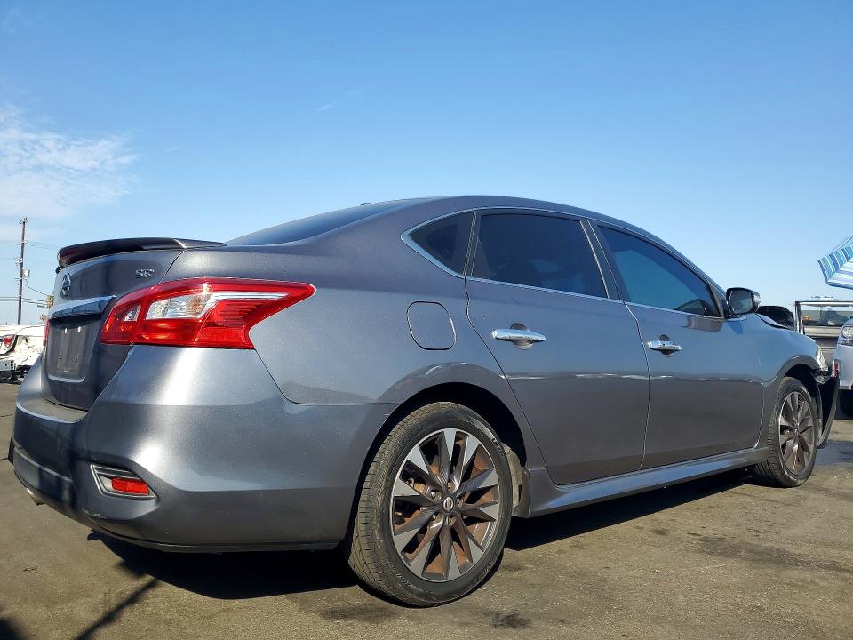 Photo 3 from auction – 2017 NISSAN SENTRA with VIN 3N1AB7AP1HY308673