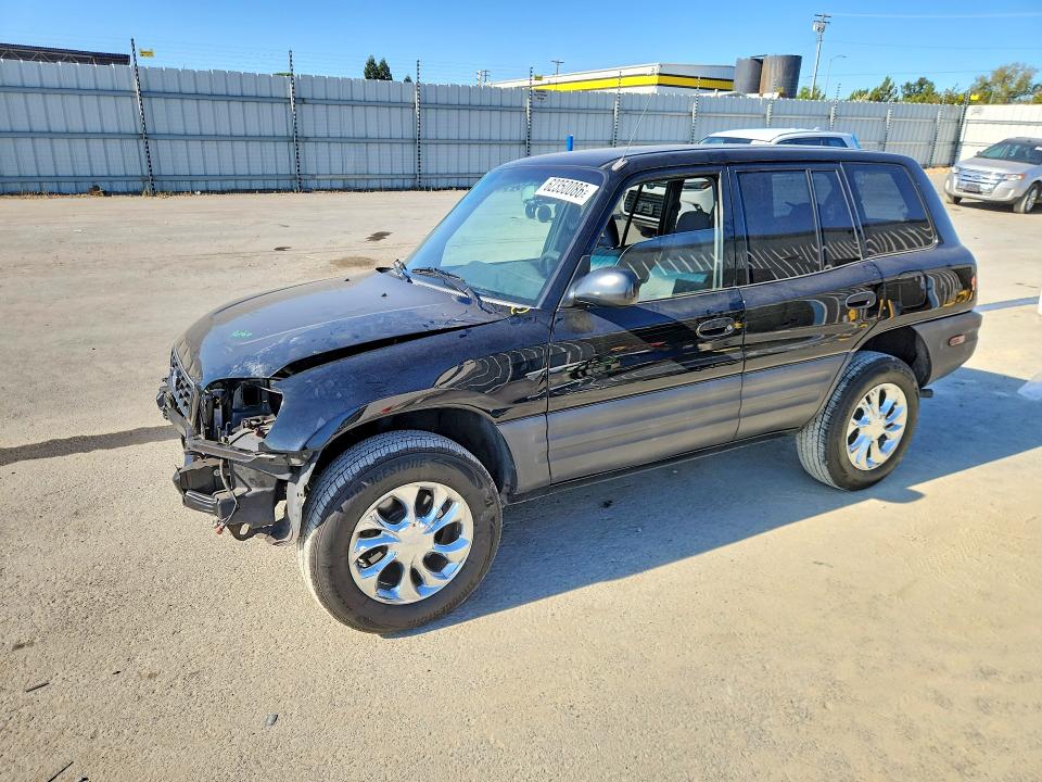 TOYOTA RAV4 1999 with VIN JT3GP10V3X0040194 - Photo from auction