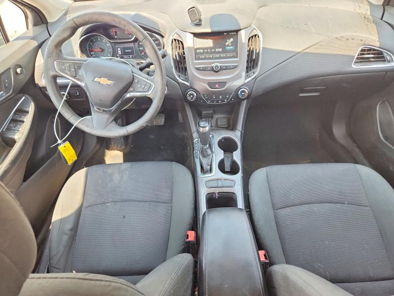 Photo 8 from auction – 2017 CHEVROLET CRUZE with VIN 1G1BE5SM4H7187987