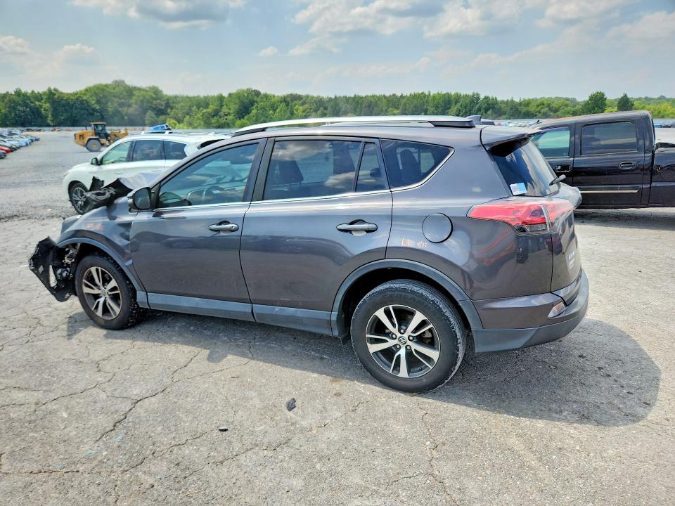 Photo 2 from auction – 2017 TOYOTA RAV4 with VIN 2T3WFREV9HW400695