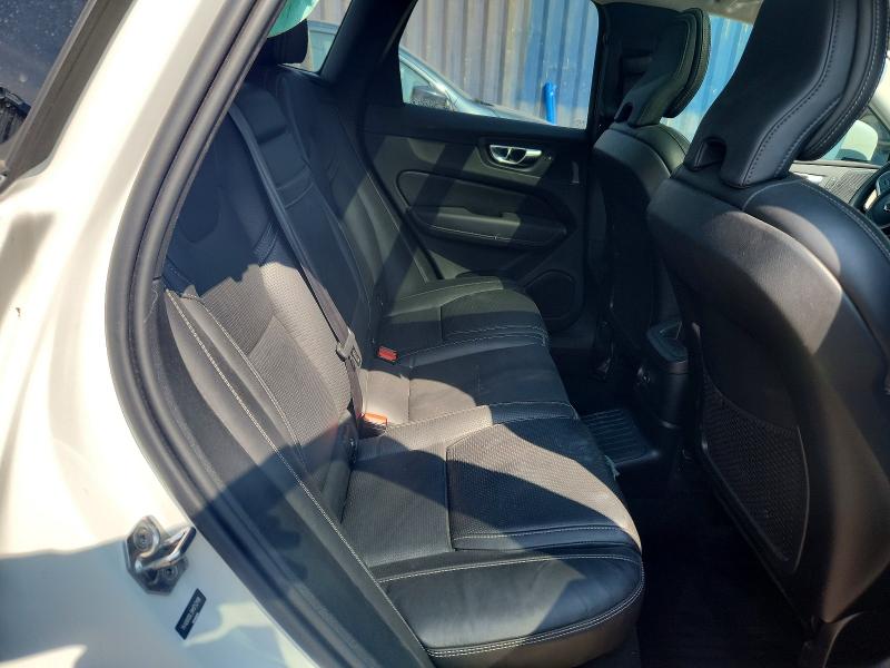 Photo 11 from auction – 2021 VOLVO XC60 with VIN YV4BR0DL5M1753118