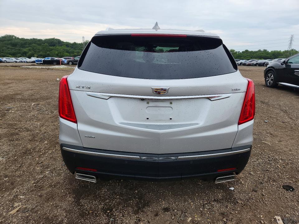 Photo 6 from auction – 2017 CADILLAC XT5 with VIN 1GYKNDRSXHZ210161