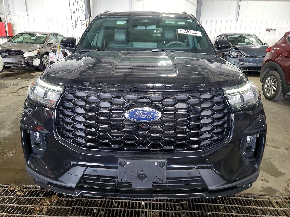 Photo 5 from auction – 2025 FORD EXPLORER with VIN 1FMUK8KH6SGD04159