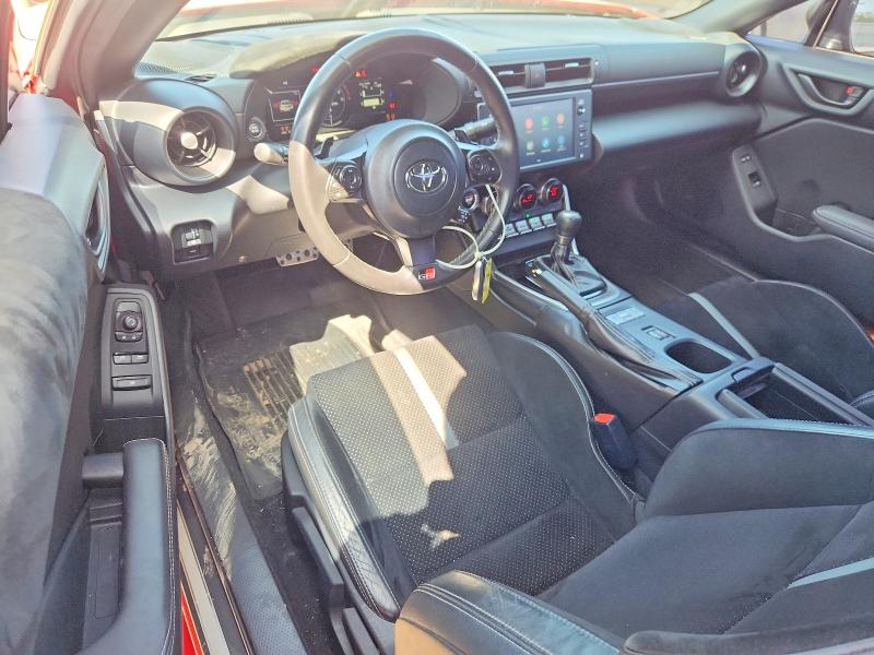 صورة رقم 8 من المزاد - 2022 TOYOTA GR 86 مع VIN JF1ZNBF19N8751391
