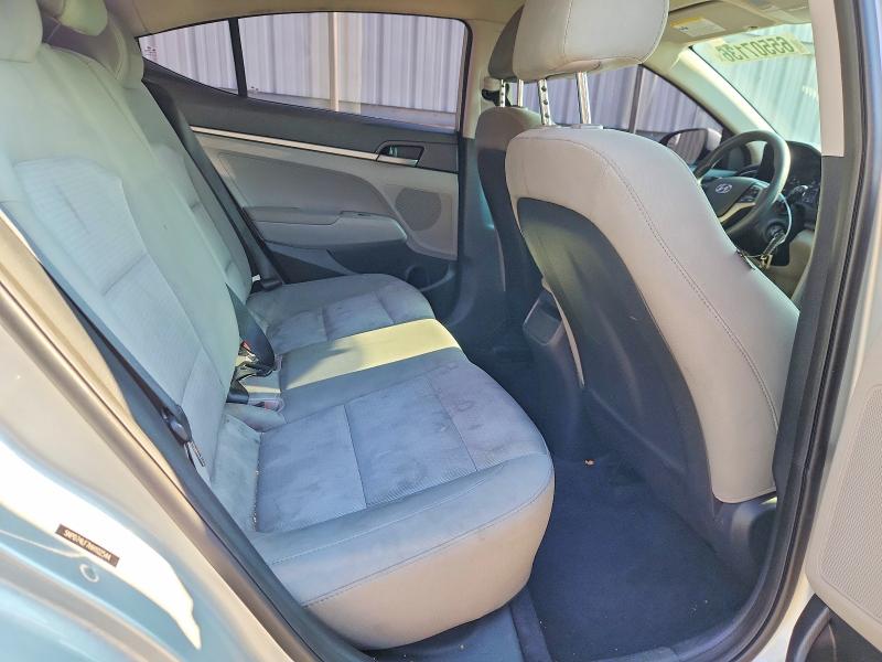 Photo 10 from auction – 2017 HYUNDAI ELANTRA with VIN 5NPD74LF7HH102544
