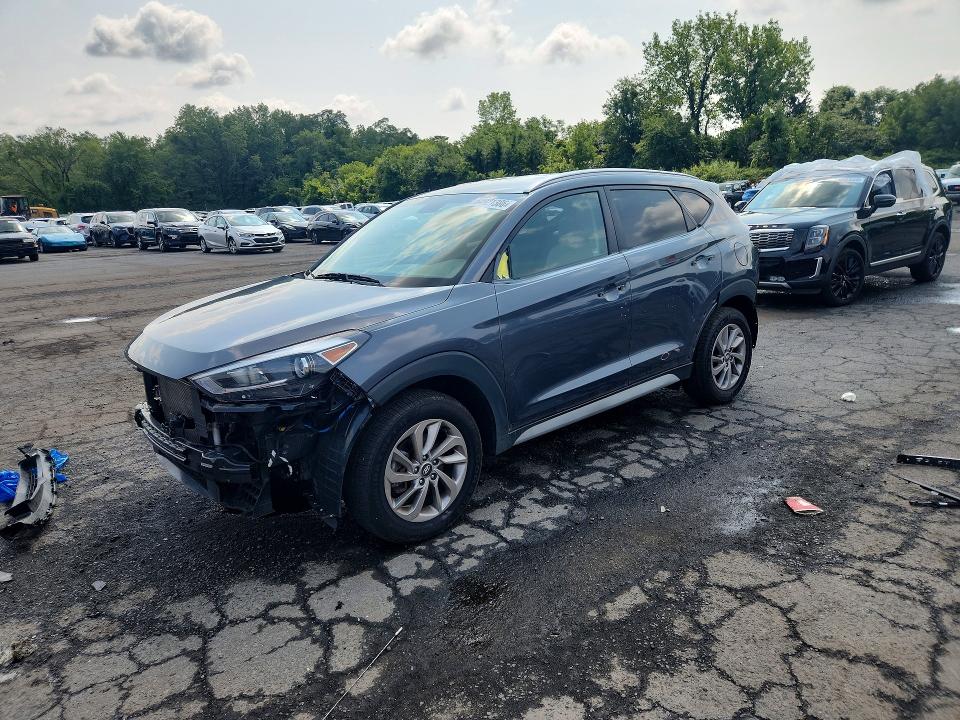 HYUNDAI TUCSON 2017 z numerem VIN KM8J3CA44HU495396 - Zdjęcie z aukcji