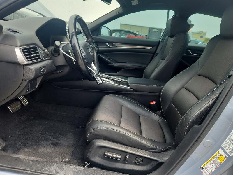 Снимка 7 от търг – 2022 HONDA ACCORD с VIN 1HGCV1F37NA108074